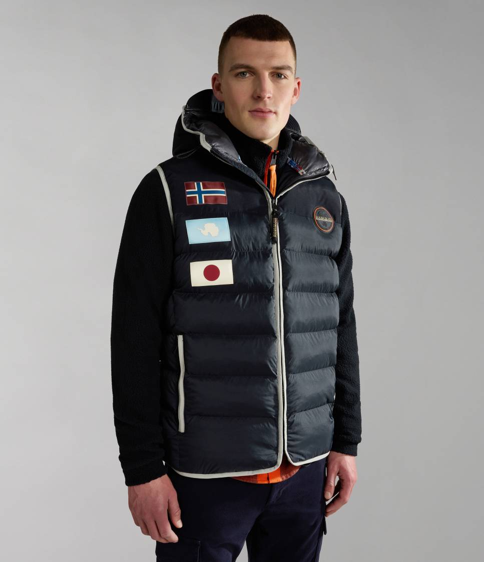 A-SHACKLETON V BLACK 041 