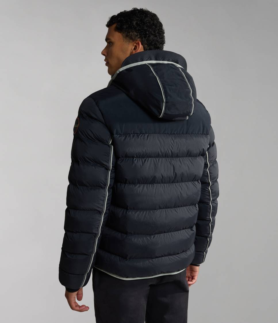 A-SHACKLETON BLACK 041