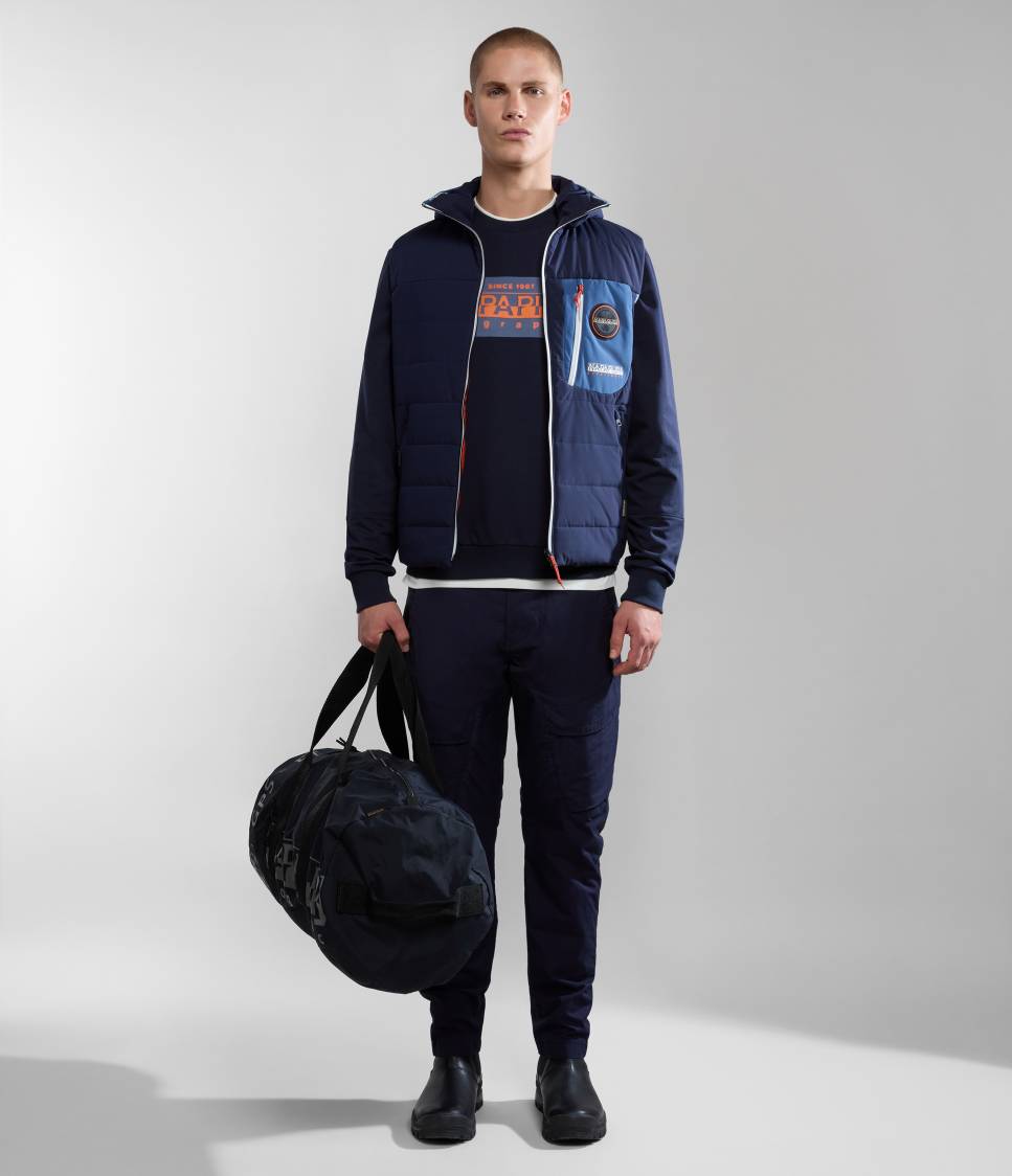 B-SMALLWOOD C BLU MARINE