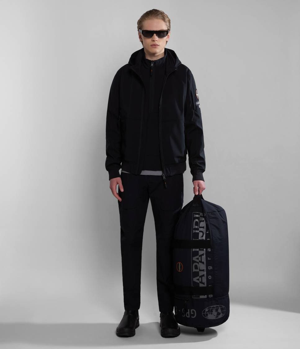 A-MELVILLE BLACK 041
