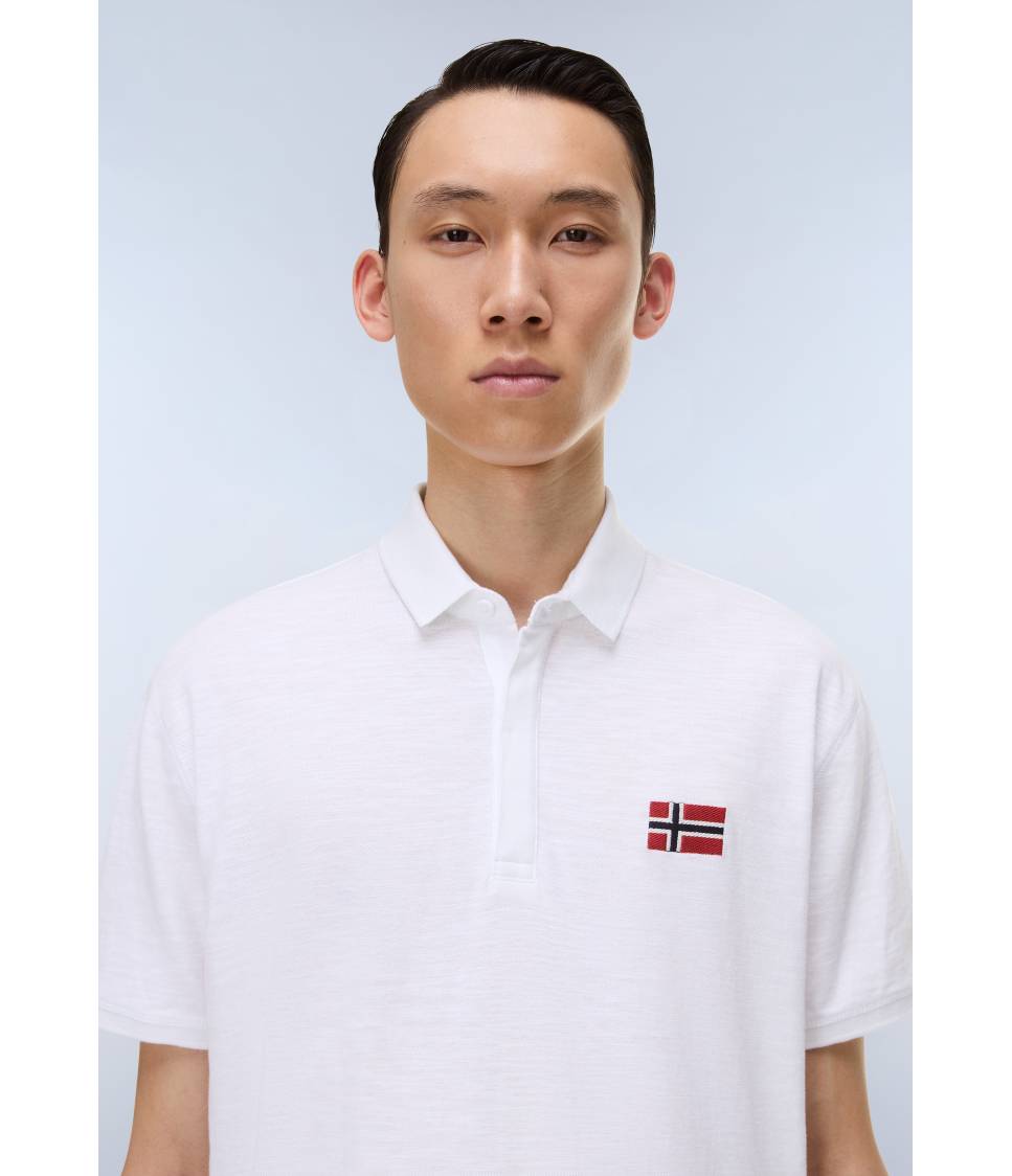 EBEA 3 BRIGHT WHITE 002 