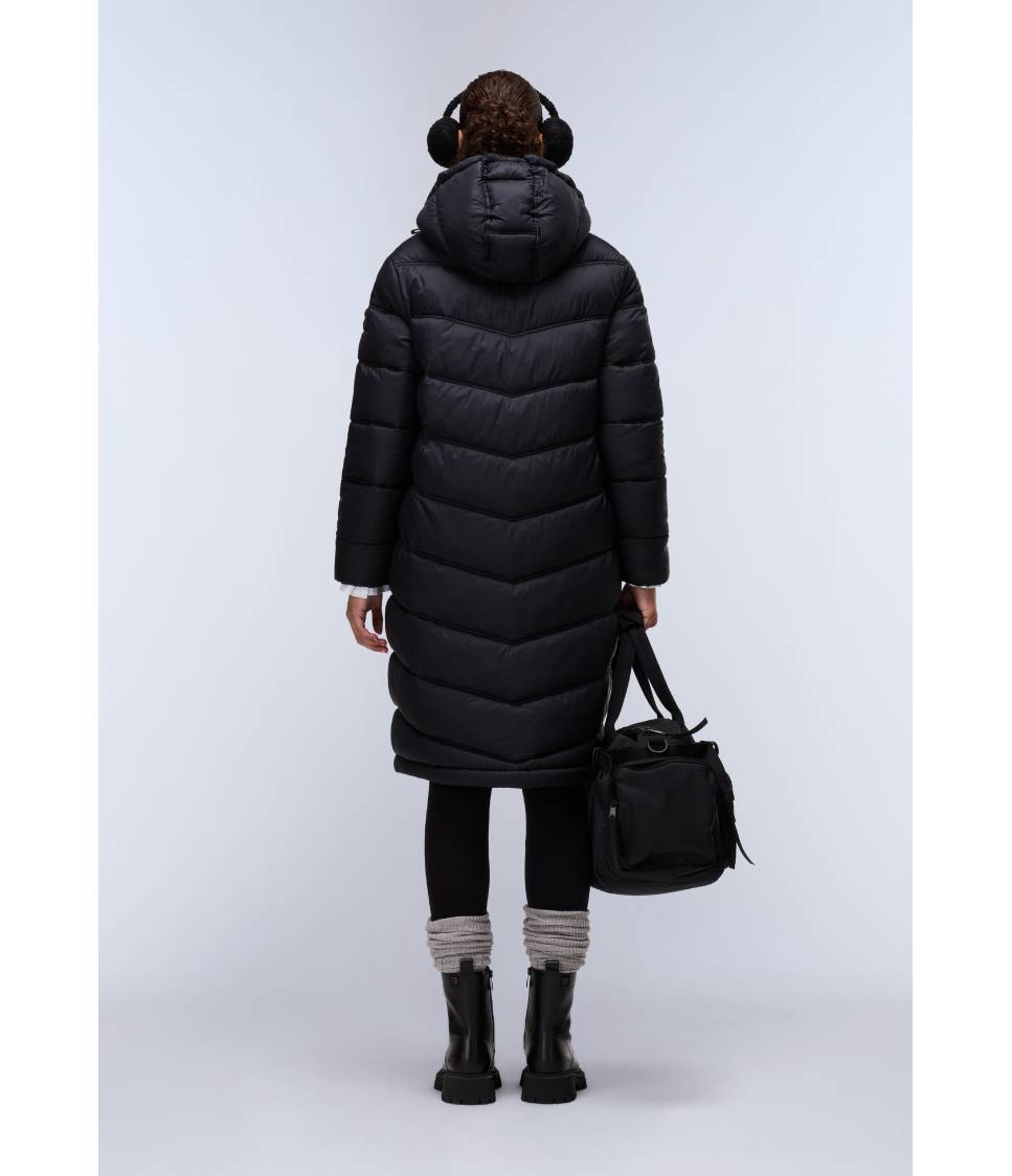 A-EGA L W BLACK BEAUTY 