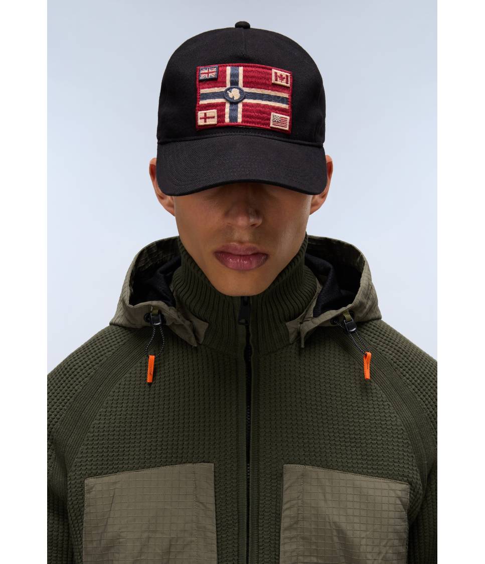 F-BERM CAP BLACK BEAUTY 